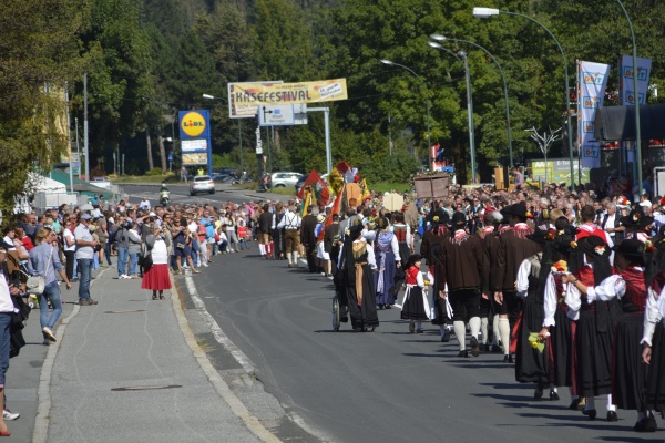 FESTZUG KÄSEFEST 24.SEP. 2016 BRANDEGGER (90)