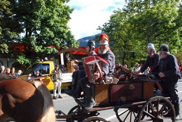 Umzug beim XV. Käsefestival in Kötschach-Mauthen